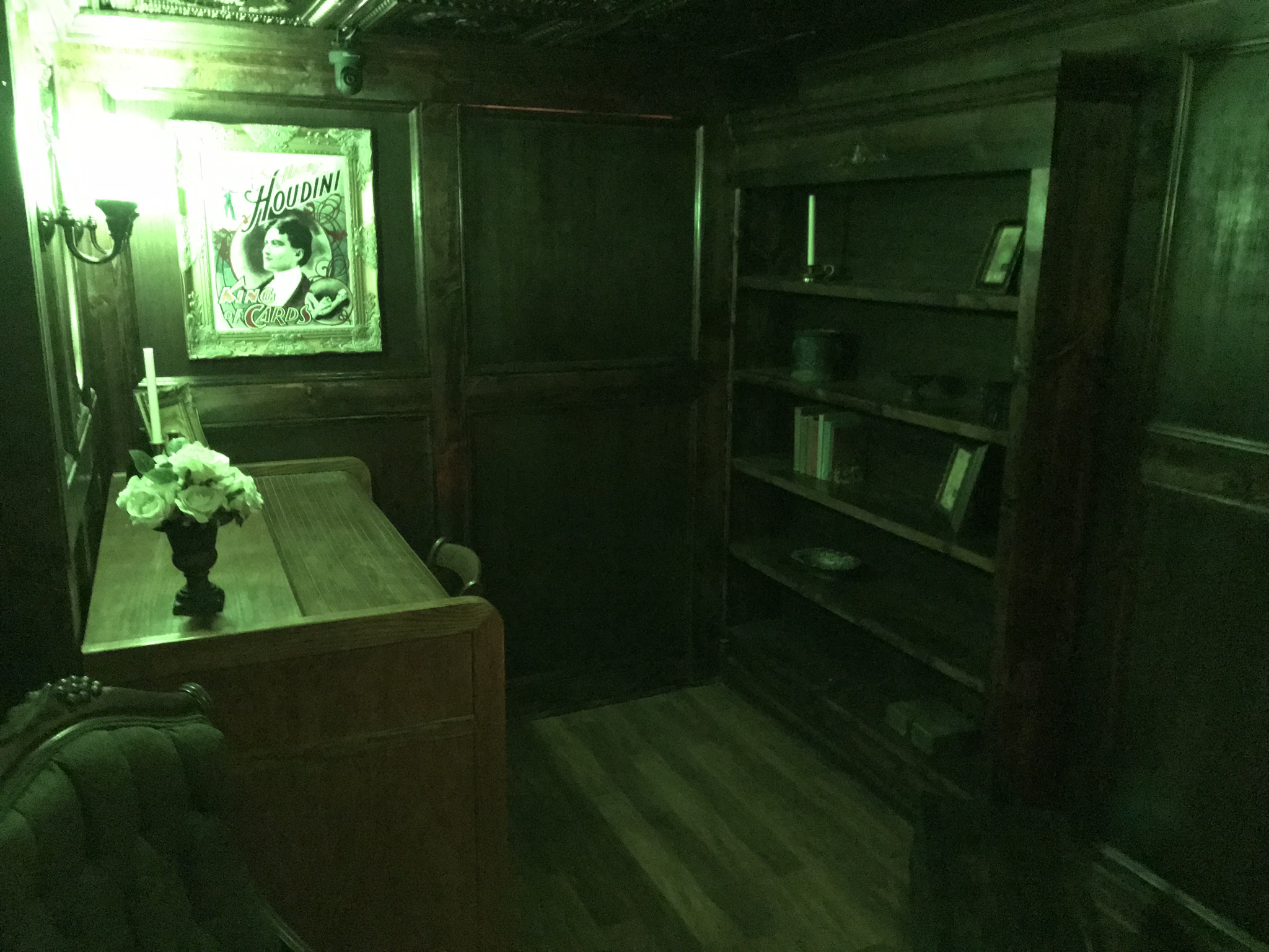 Houdini's Challenge - One Exit Mobile Escape Room